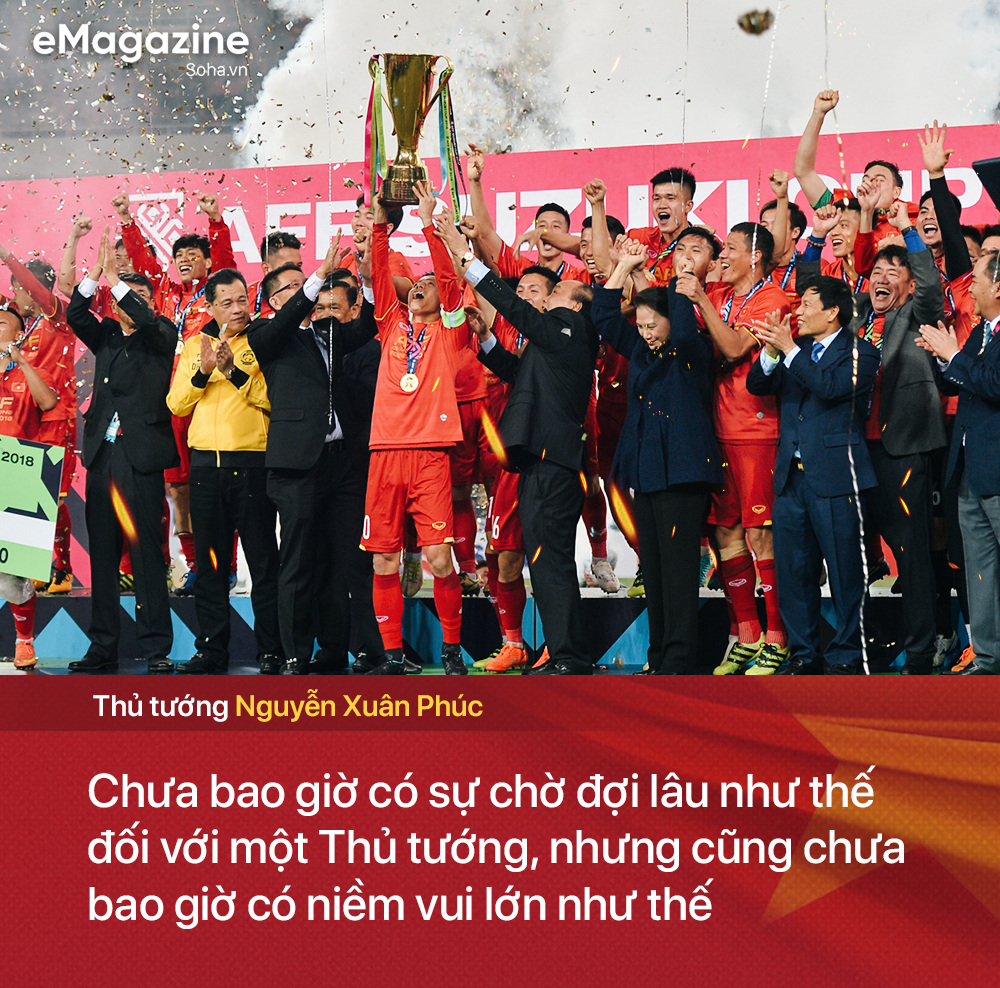 Trong kỳ tích của bóng đá Việt Nam, có một tình yêu xuyên bão giông thắp lên niềm tin bất diệt - Ảnh 3.