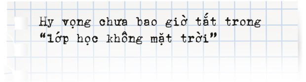 Thầy giáo Tri Lễ 4: Hành trình “cõng chữ lên non” đầy gian khó và những nỗ lực đã được đáp đền - Ảnh 4.