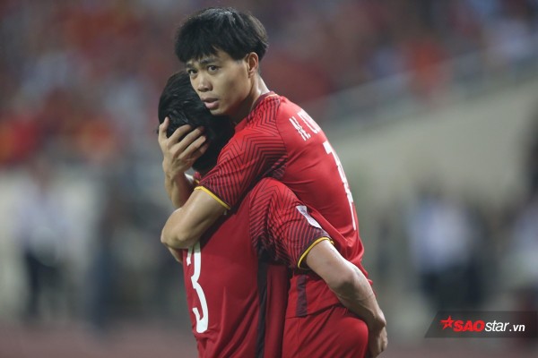 ASIAN Cup 2019: Sân chơi quá tầm của tuyển Việt Nam? - Ảnh 1.