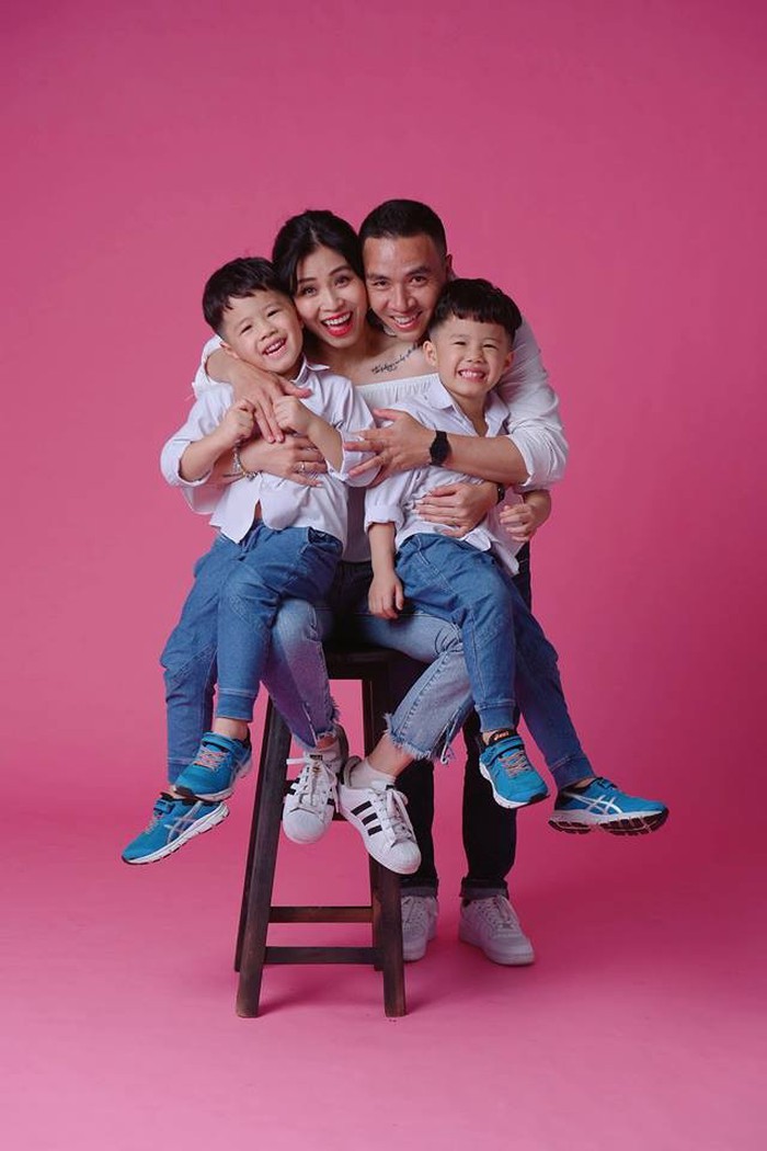 MC Ho&agrave;ng Linh ở tuổi 34: T&iacute;nh c&aacute;ch bốc đồng v&agrave; 2 cuộc h&ocirc;n nh&acirc;n ồn &agrave;o, kịch t&iacute;nh - Ảnh 5.