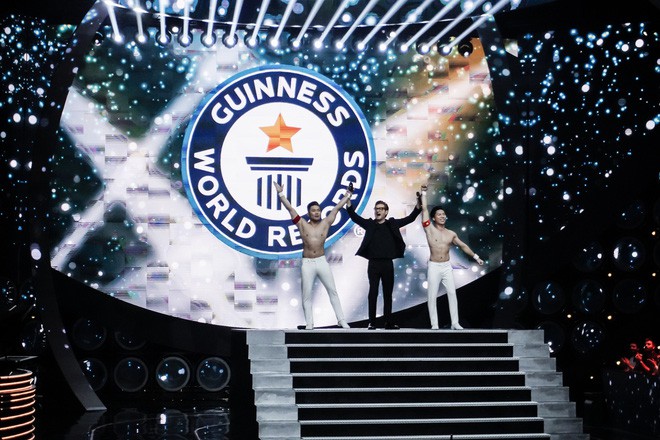 Anh em Quốc Cơ - Quốc Nghiệp xác lập kỉ lục Guinness Thế giới tại Ý với thành tích ấn tượng - Ảnh 1.