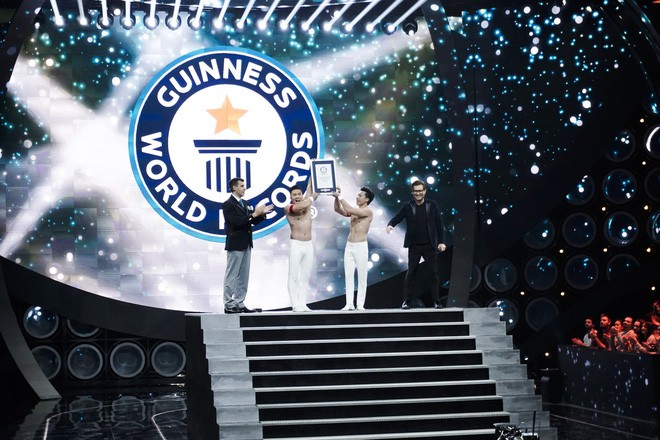Anh em Quốc Cơ - Quốc Nghiệp xác lập kỉ lục Guinness Thế giới tại Ý với thành tích ấn tượng - Ảnh 4.