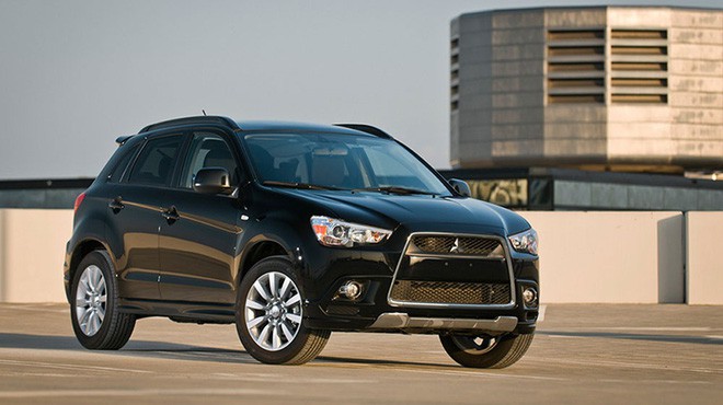 Ế thảm, Mitsubishi khai tử Outlander Sport tại Việt Nam - Ảnh 1.