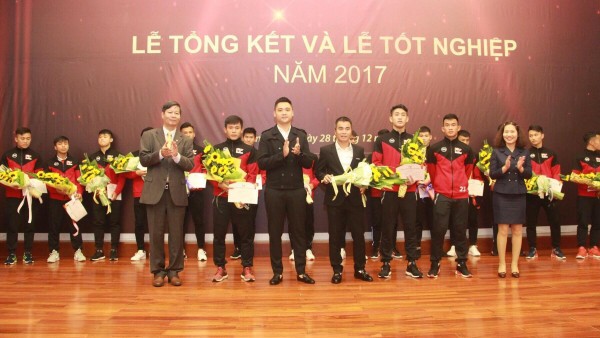 Hot boy U19 Việt Nam: Từ đỗ học viện Aspire đến giấc mơ V.League - Ảnh 3.