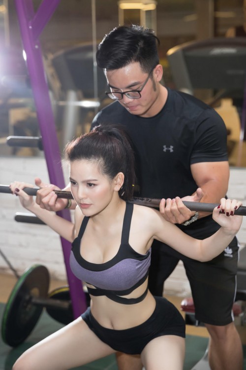 ‘Đốt mắt’ với bộ ảnh phòng gym nóng bỏng của ‘Thánh nữ Mì Gõ” Trang Phi - Ảnh 4.