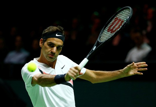 Kỷ lục mới của Federer: tay vợt lớn tuổi nhất đứng đầu thế giới - Ảnh 1.