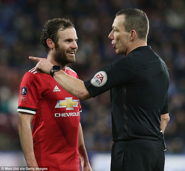 Juan Mata bị cướp không bàn thắng vì công nghệ VAR không... chuẩn - Ảnh 1.