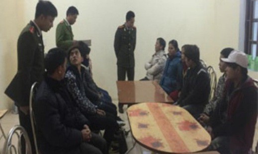 Bắt đối tượng đưa người đi lao động trái phép ở Trung Quốc - Ảnh 1.