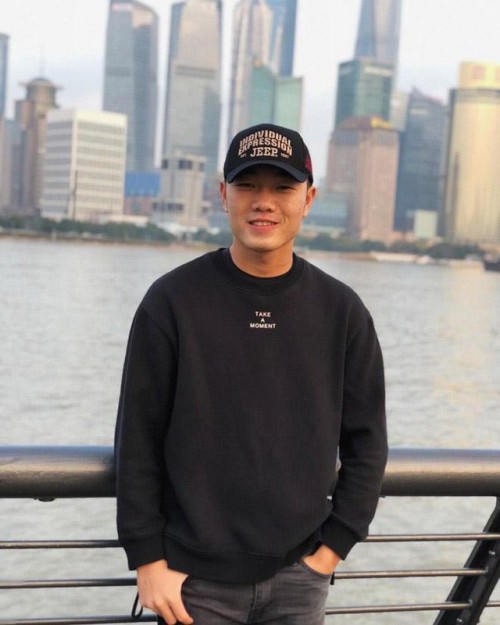 Thêm hình ảnh ngày bé cực đáng yêu của đội trưởng Trường Híp khiến fan nữ thích mê - Ảnh 11. Thêm hình ảnh ngày bé cực đáng yêu của đội trưởng Trường Híp khiến fan nữ thích mê - Ảnh 11.