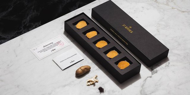 Gần 1,3 triệu cho 1 hộp 5 miếng, đây là món snack khoai tây chiên đắt nhất thế giới - Ảnh 7. Gần 1,3 triệu cho 1 hộp 5 miếng, đây là món snack khoai tây chiên đắt nhất thế giới - Ảnh 7.
