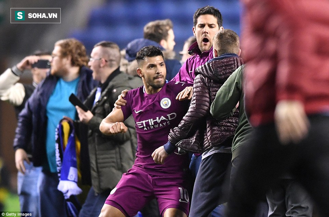 Trọc phú Man City: Tiền không thể làm nên sự lịch thiệp - Ảnh 1.