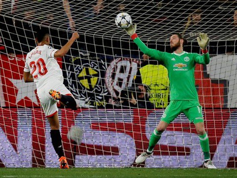 ĐIỂM NHẤN Sevilla 0-0 M.U: Mourinho thất bại với Pogba, Lukaku. De Gea đang hay nhất thế giới - Ảnh 2.