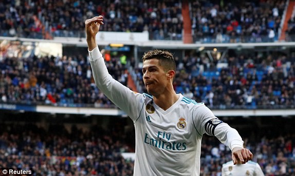 Ronaldo tỏa sáng, cùng Real đạt 2 cột mốc khiến Messi, Barca phải nể - Ảnh 3.