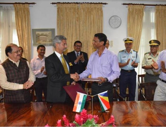 Đấu Trung Quốc, Ấn Độ sẽ xây căn cứ hải quân ở Seychelles - Ảnh 1.