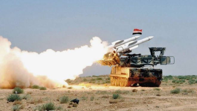 Vì sao Nga chưa mang bộ đôi tên lửa sát thủ máy bay Buk-M2 và Tor-M2 tới tử địa Syria? - Ảnh 1.