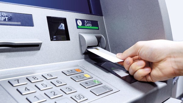 Tại sao mật khẩu ATM thường chỉ có 4 chữ số? - Ảnh 1.