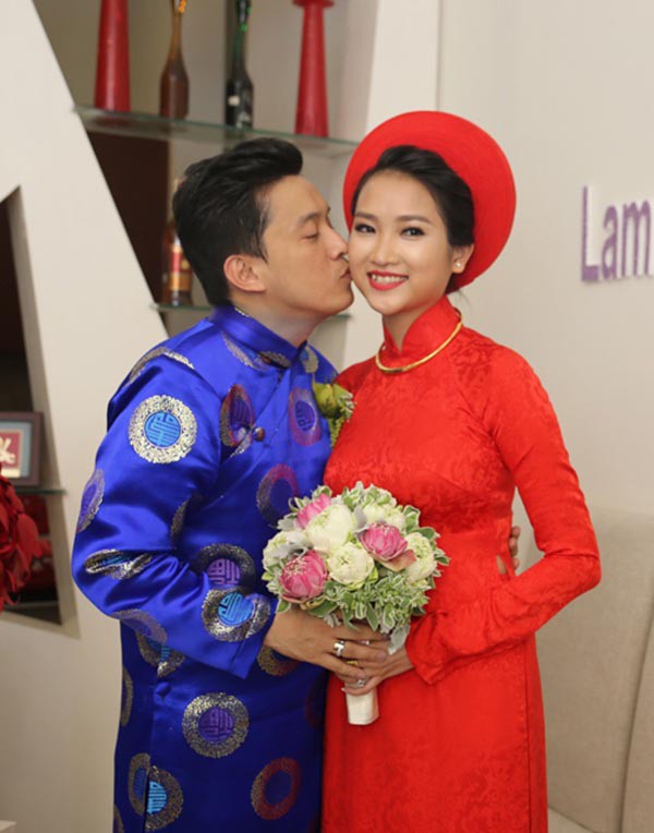 Nhan sắc vợ 9x của Lam Trường sau khi sinh con đầu lòng - Ảnh 1.
