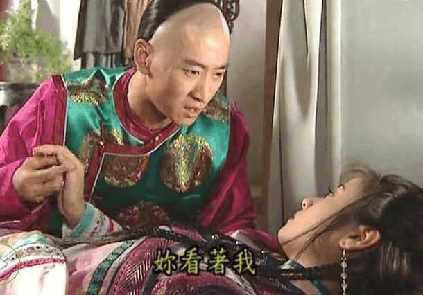 Phát lại sau 20 năm, Hoàn Châu cách cách bị khán giả soi ra nhiều sạn phim gây cười - Ảnh 10.