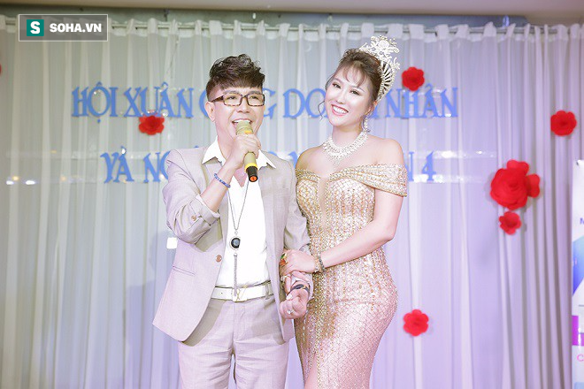Phi Thanh Vân tổ chức tiệc mừng danh hiệu hoa hậu - Ảnh 7.