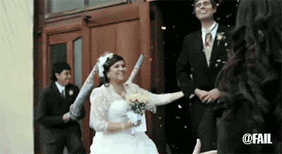 15 tai nạn đám cưới khiến người xem cũng thấy dở khóc dở cười - Ảnh 12.