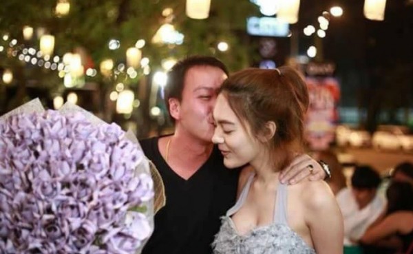 Cô gái ‘chịu chơi’ tặng bạn trai bó hoa làm từ 70 triệu đồng tiền mặt làm quà Valentine - Ảnh 2.