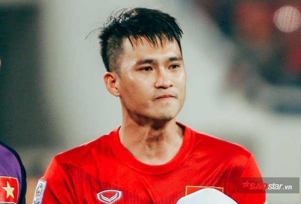 Lê Công Vinh - Tấm gương sáng cho U23 Việt Nam tránh xa cám dỗ trong vinh quang - Ảnh 4.