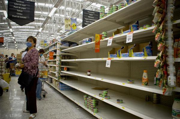 Venezuela: Các băng nhóm tội phạm dụ dỗ trẻ vị thành niên bằng thực phẩm - Ảnh 1.