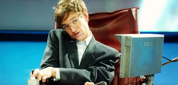 Câu chuyện về chiếc xe lăn diệu kỳ của huyền thoại Stephen Hawking: người kết nối vũ trụ trên từng vòng xoay - Ảnh 2.