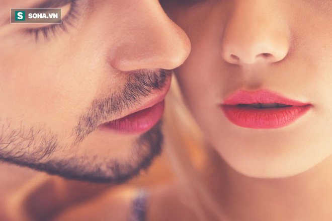 3 nguy hiểm khi quan hệ tình dục bằng miệng: Chuyên gia mách cách sex an toàn tuyệt đối - Ảnh 1.