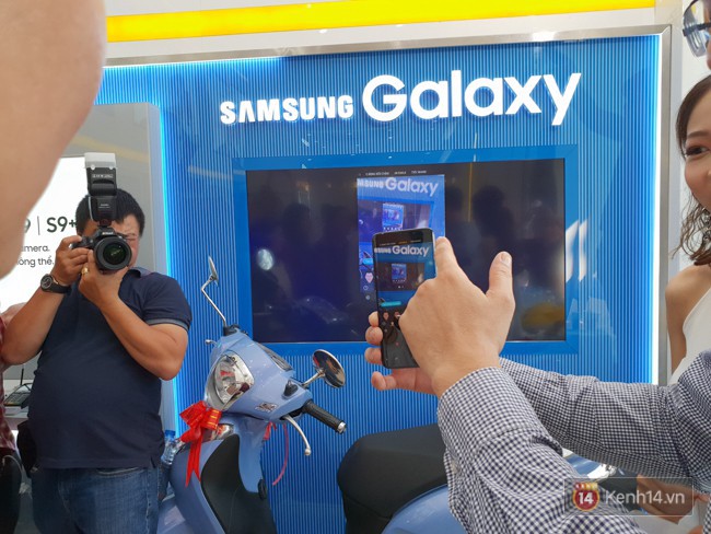 Hôm nay, bộ đôi Samsung Galaxy S9/S9+ chính thức mở bán tại Việt Nam: phiên bản Tím Lilac có lượng đặt hàng trước vượt mong đợi - Ảnh 5.