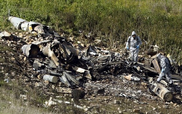 Báo Nga nêu giả thuyết chấn động: Chính Israel đã bắn hạ tiêm kích F-16 của mình? - Ảnh 2.