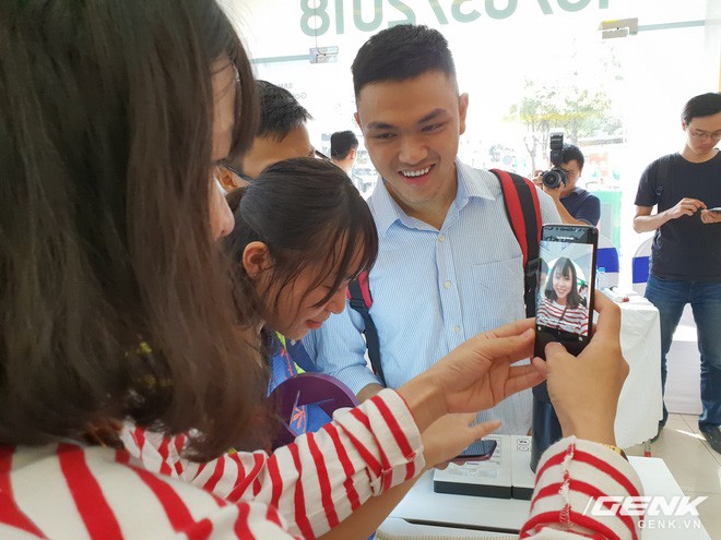 Người dùng Việt thích nhất tính năng Super Slow-motion và AR Emoji trên Galaxy S9 - Ảnh 7.