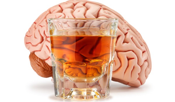 Cơ quan nghiên cứu ung thư Quốc tế buộc tội rượu chính là nguyên nhân gây ung thư hàng đầu - Ảnh 2.