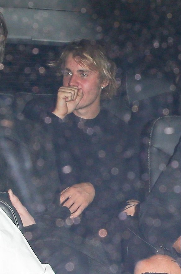 Justin Bieber tiệc tùng thâu đêm với cô gái mới sau khi chia tay Selena Gomez - Ảnh 6.