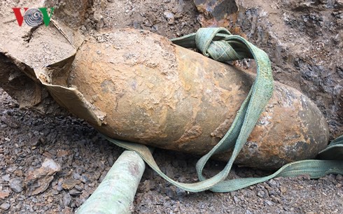 Phát hiện và hủy nổ quả bom nặng hơn 300kg ở Điện Biên - Ảnh 1.