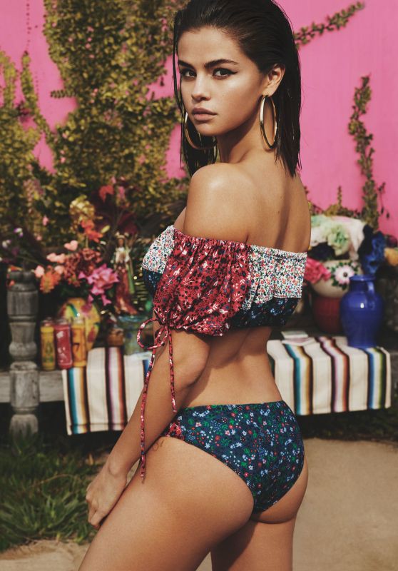 Selena Gomez diện bikini nóng bỏng và đáp trả bình luận ác ý - Ảnh 8.