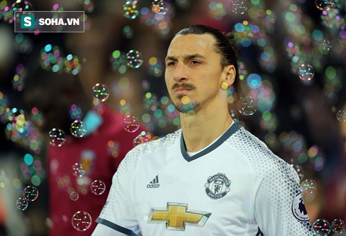 32 khoảnh khắc không thể quên của Ibrahimovic trong màu áo Man United - Ảnh 16.