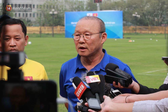 HLV Park Hang Seo giải thích lý do gọi nhiều cầu thủ U23 lên tuyển Việt Nam - Ảnh 1.
