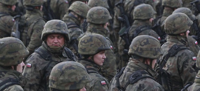 “Xoay vần” giữa Nga, NATO, Ba Lan tăng tốc chuẩn bị cho điều tệ nhất - Ảnh 1.