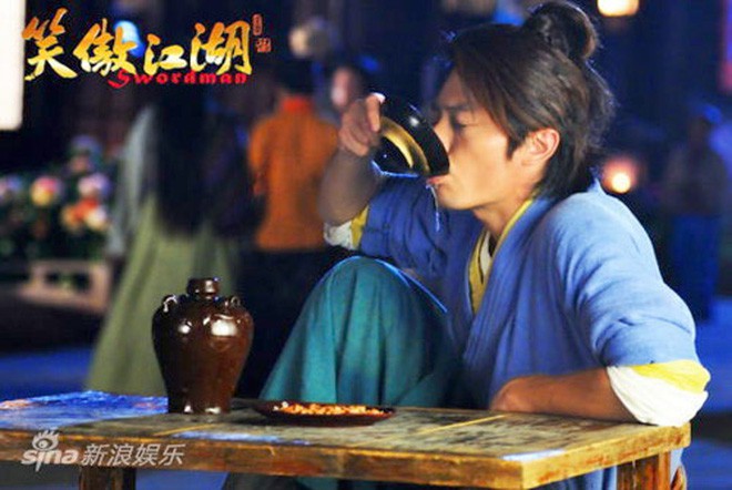 Sự thật về những chén rượu độc, bát thuốc đen ngòm trong phim Hoa ngữ - Ảnh 2.