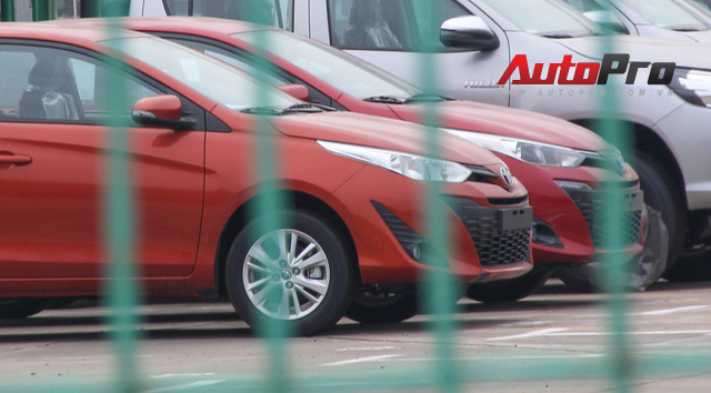 Toyota Yaris 2018 nhập khẩu từ Thái Lan đã có mặt tại Việt Nam - Ảnh 2.