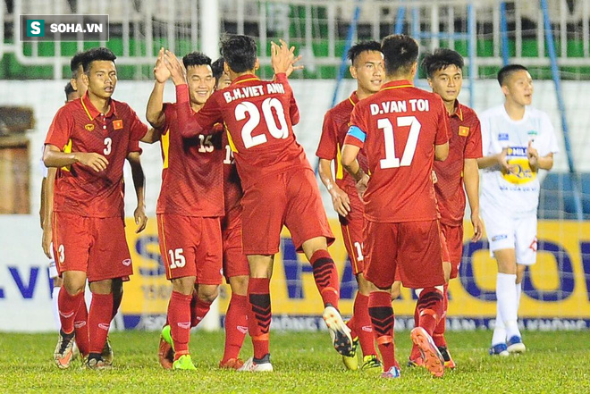 Thầy Công Phượng nổi nóng khi U19 HAGL bị U19 Việt Nam hủy diệt - Ảnh 1.