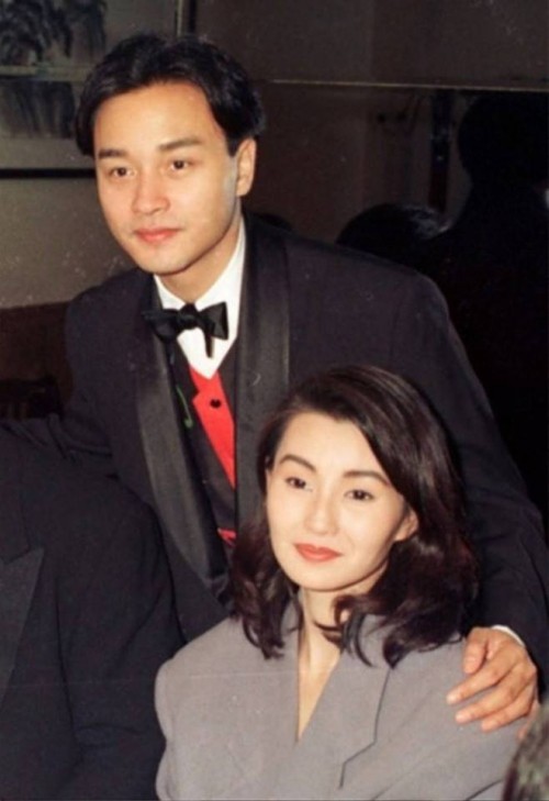 Chùm ảnh ‘năm tháng rực rỡ’ dàn sao TVB huyền thoại: Tuổi thơ của tôi - Thanh xuân của họ - Ảnh 11.