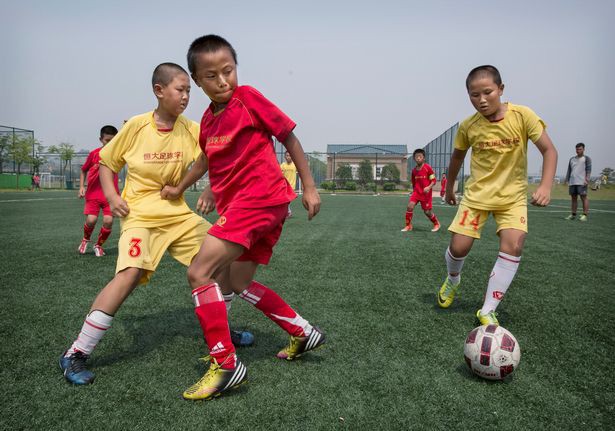 Bên trong Học viện lớn nhất thế giới, phục vụ tham vọng trở thành siêu cường bóng đá của Trung Quốc - Ảnh 8.