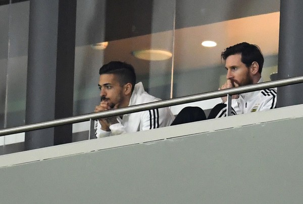 Lionel Messi & Argentina : Ai mới thực sự là gánh nặng ngàn cân? - Ảnh 3.