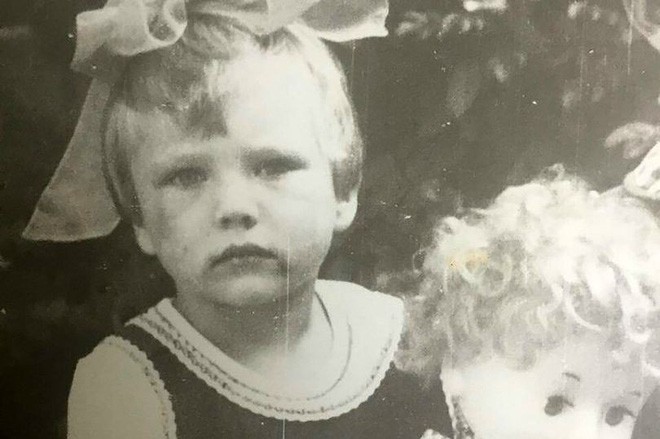 40 năm sống trong dày vò vì ngoại hình không giống cha mẹ, hai người phụ nữ làm xét nghiệm ADN và nhận ra sự thật chua xót - Ảnh 1. 40 năm sống trong dày vò vì ngoại hình không giống cha mẹ, hai người phụ nữ làm xét nghiệm ADN và nhận ra sự thật chua xót - Ảnh 1.