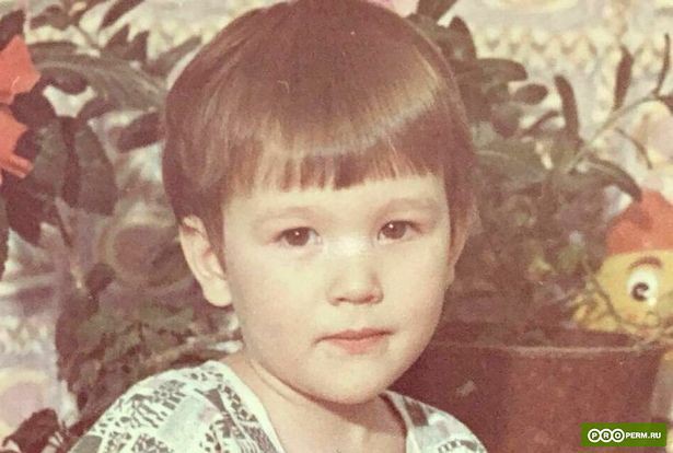 40 năm sống trong dày vò vì ngoại hình không giống cha mẹ, hai người phụ nữ làm xét nghiệm ADN và nhận ra sự thật chua xót - Ảnh 2. 40 năm sống trong dày vò vì ngoại hình không giống cha mẹ, hai người phụ nữ làm xét nghiệm ADN và nhận ra sự thật chua xót - Ảnh 2.