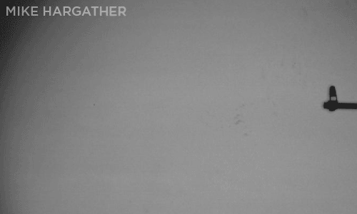 Hỏi khó: Đạn bắn chỉ thiên có thể đoạt mạng người khác không? - Ảnh 2. Hỏi khó: Đạn bắn chỉ thiên có thể đoạt mạng người khác không? - Ảnh 2.