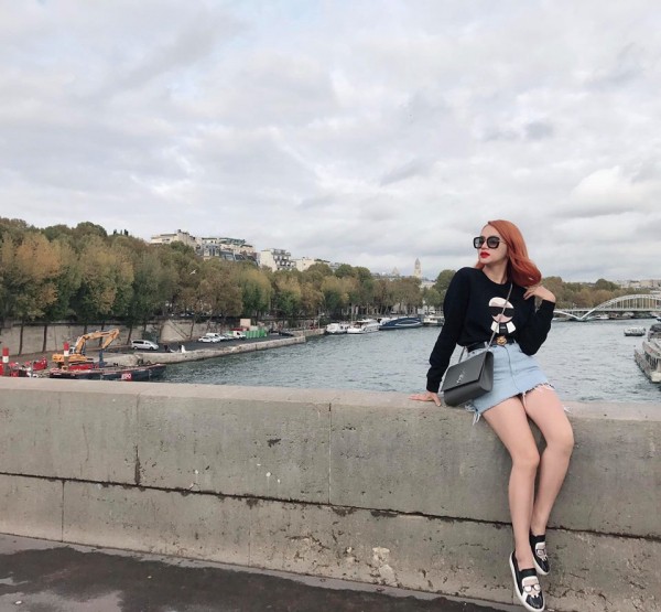 Bất ngờ với tủ đồ hiệu toàn items đắt đỏ của Hương Giang Idol - Ảnh 16. Bất ngờ với tủ đồ hiệu toàn items đắt đỏ của Hương Giang Idol - Ảnh 16.