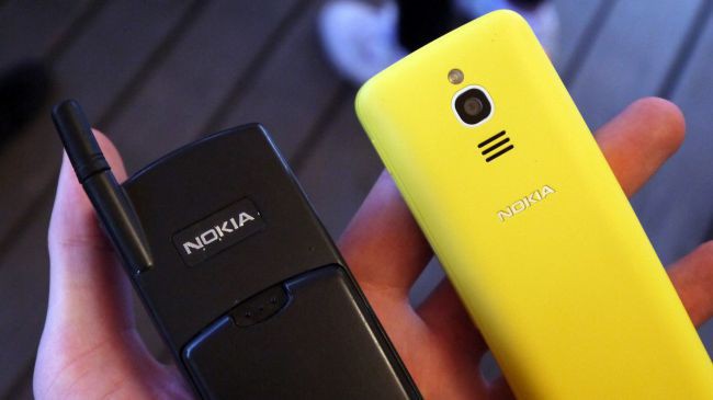 Nokia 8110 vs Nokia 8110 4G: khi kẻ quá cố gặp kẻ tái sinh - Ảnh 6. Nokia 8110 vs Nokia 8110 4G: khi kẻ quá cố gặp kẻ tái sinh - Ảnh 6.